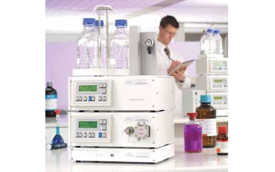 Hệ HPLC phân tích đẳng dòng với bộ xử lý dữ liệu Adept System 2